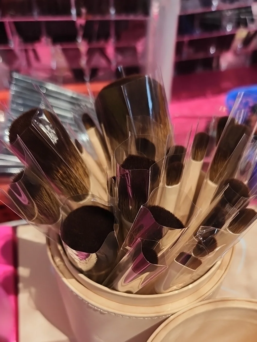 Beauty Creations Nude/Tan Makeup Brush Holder